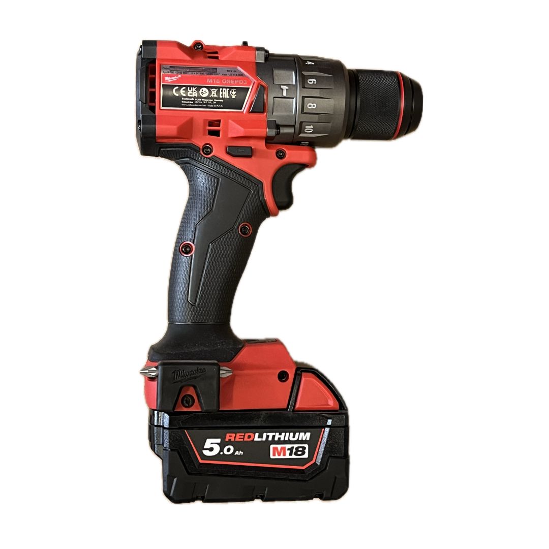 Trapano avvitatore a percussione Milwaukee M18 ONEPD3-502X